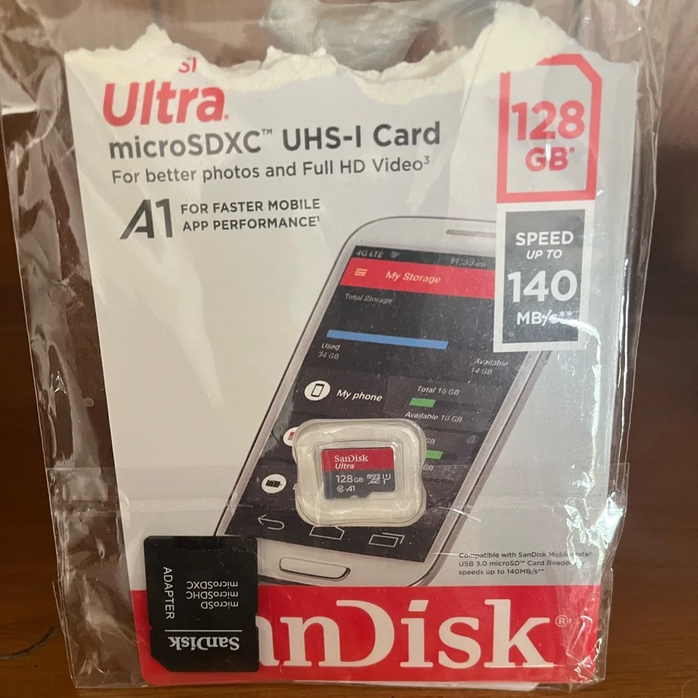 SanDisk 128GB Ultra microSDXC UHS-I Memory Card with Adapter -NWT never used